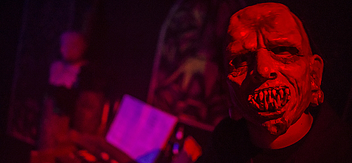 BACKSTAGE AT MABLE'S 6 Feet Under  image