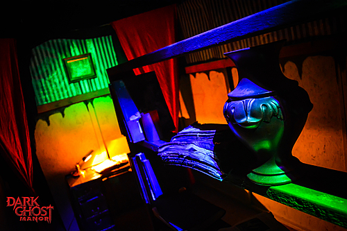 Dark Ghost Manor image